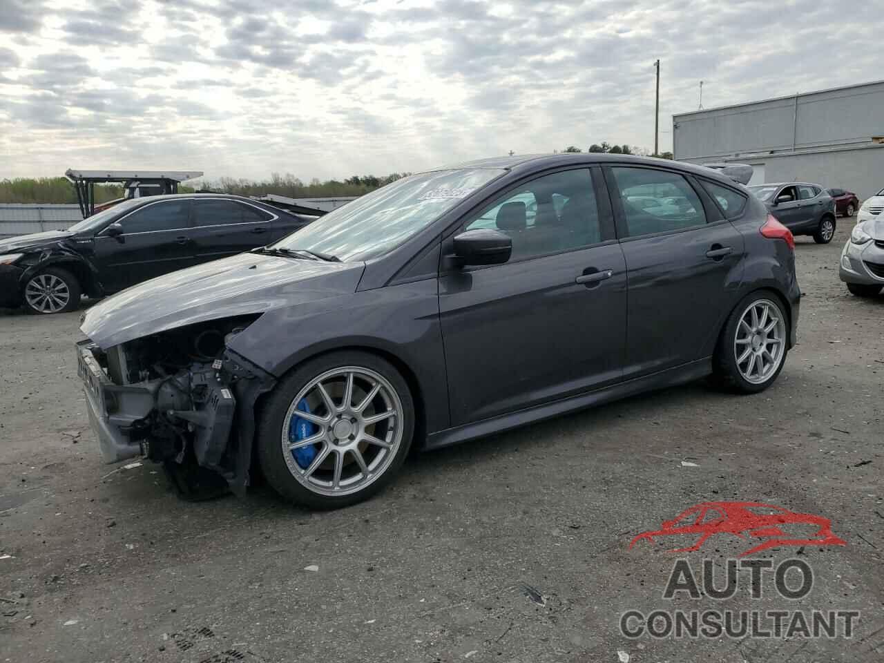 FORD FOCUS 2017 - 1FADP3L93HL309681