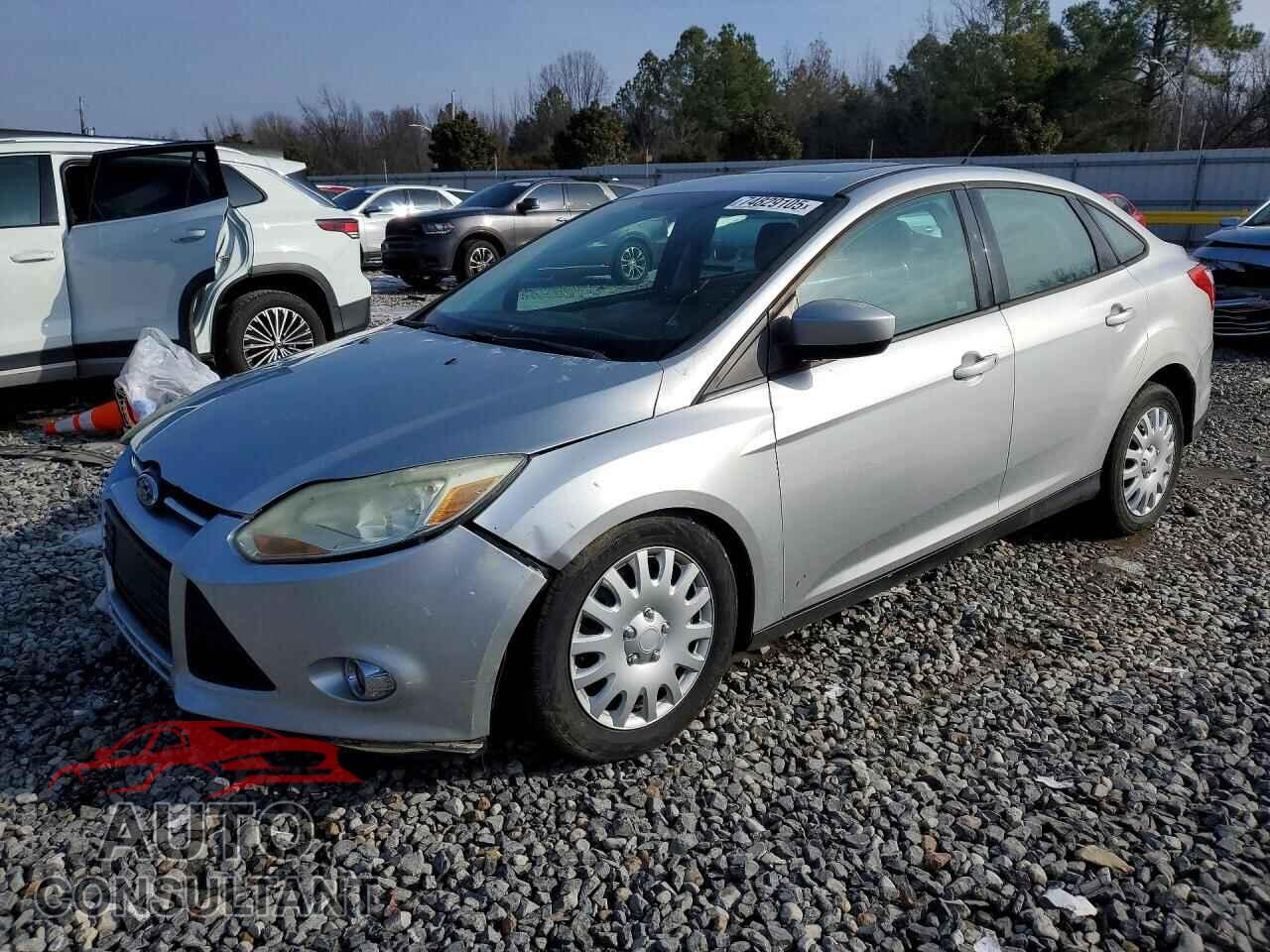 FORD FOCUS 2012 - 1FAHP3F26CL154441