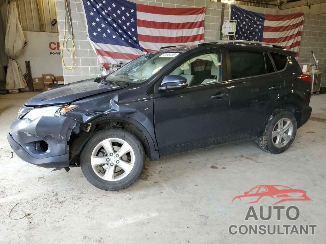 TOYOTA RAV4 2013 - JTMRFREV8DD010840