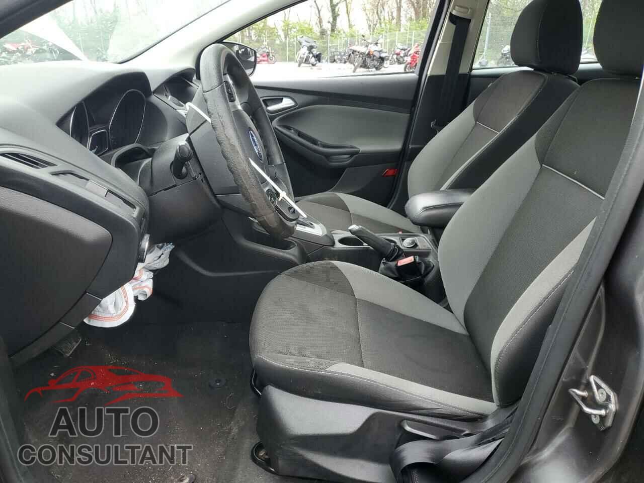 FORD FOCUS 2013 - 1FADP3F28DL241404
