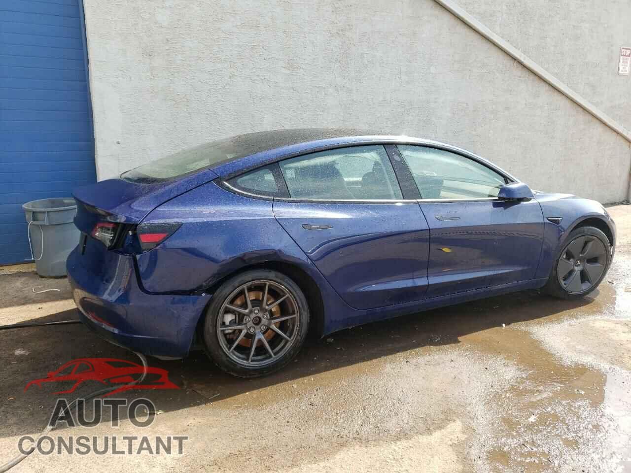 TESLA MODEL 3 2022 - 5YJ3E1EA4NF370379