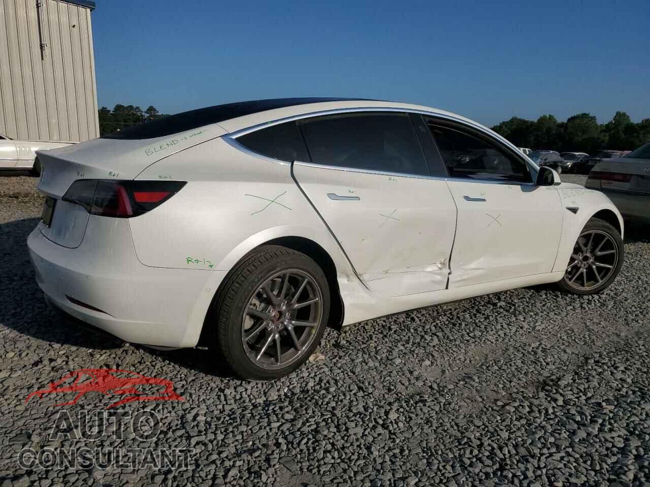 TESLA MODEL 3 2020 - 5YJ3E1EA5LF612643