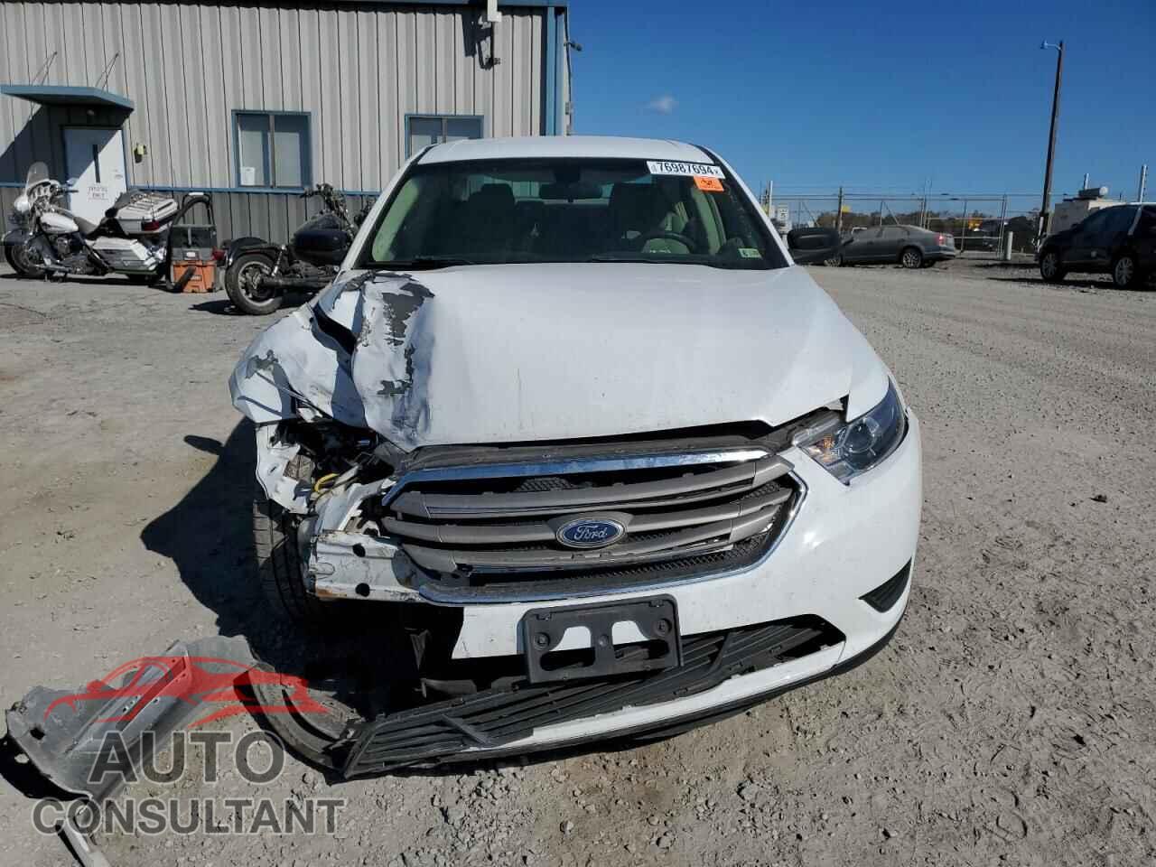 FORD TAURUS 2015 - 1FAHP2D87FG199175