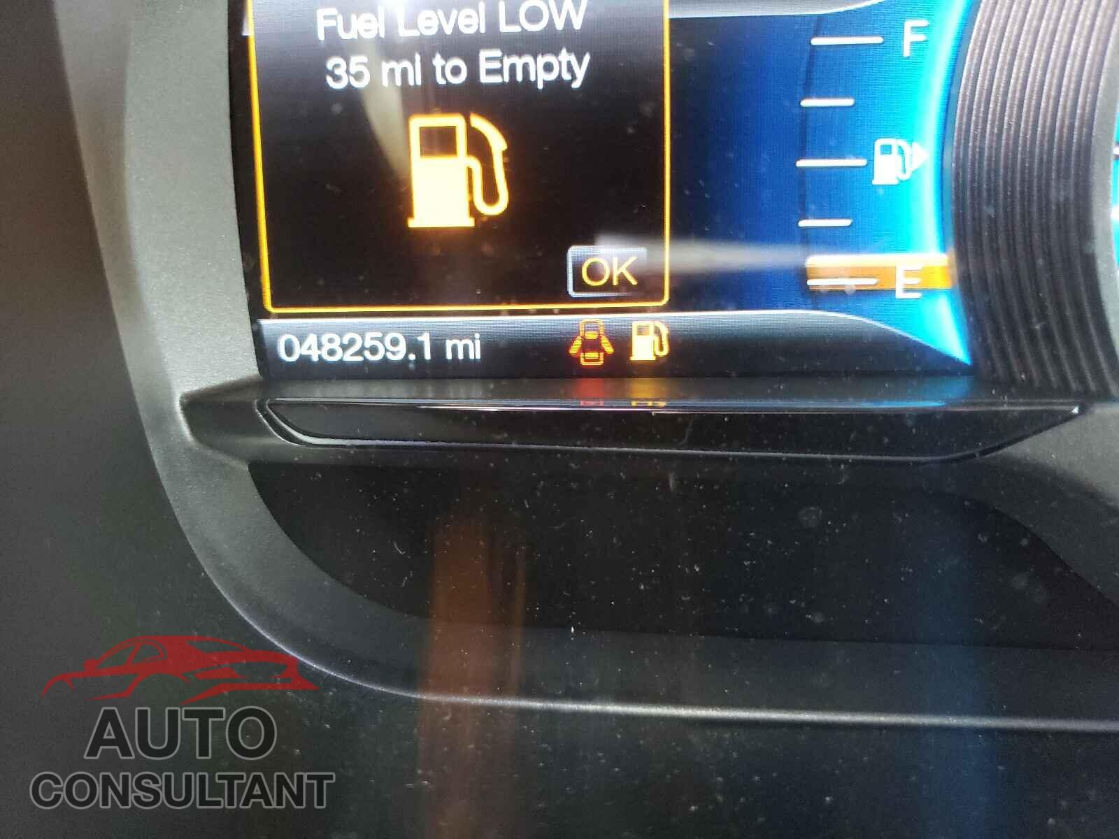 FORD TAURUS 2019 - 1FAHP2F85KG114292