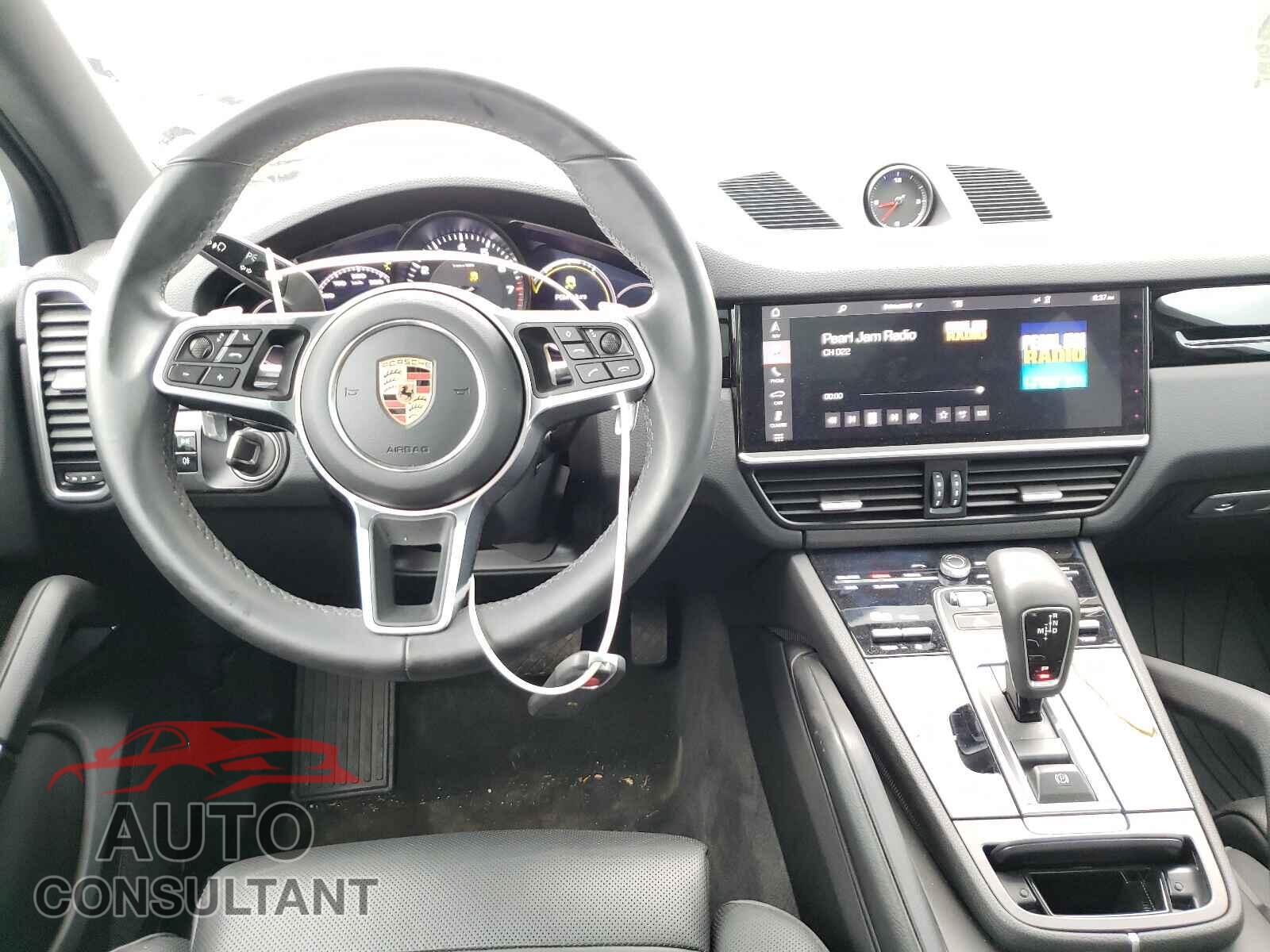 PORSCHE CAYENNE 2019 - WP1AA2AY5KDA02743
