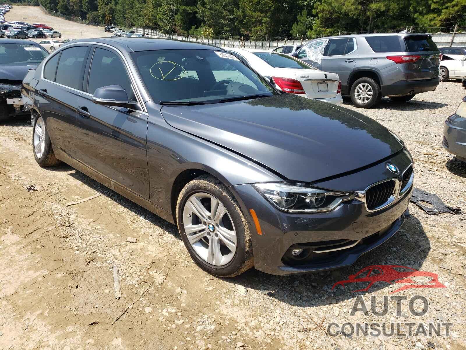 BMW 3 SERIES 2018 - WBA8B9C53JK886522