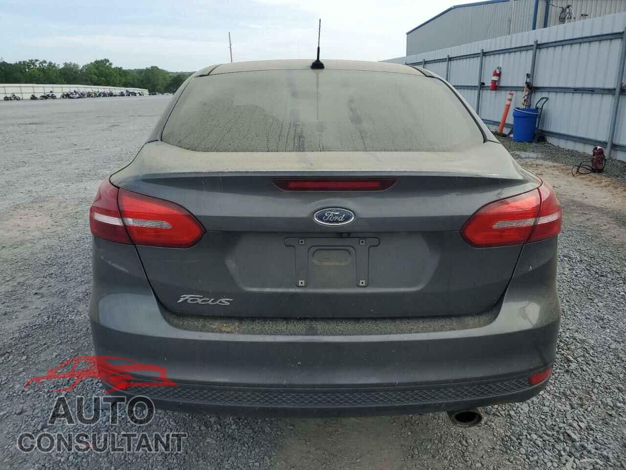 FORD FOCUS 2017 - 1FADP3E20HL227620