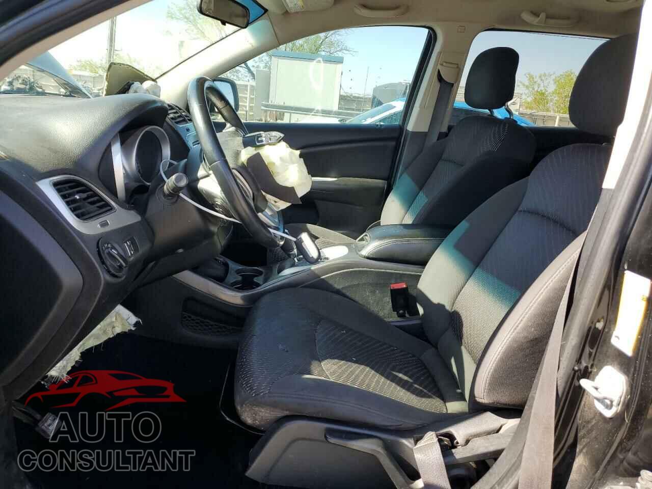 DODGE JOURNEY 2015 - 3C4PDCAB4FT752672