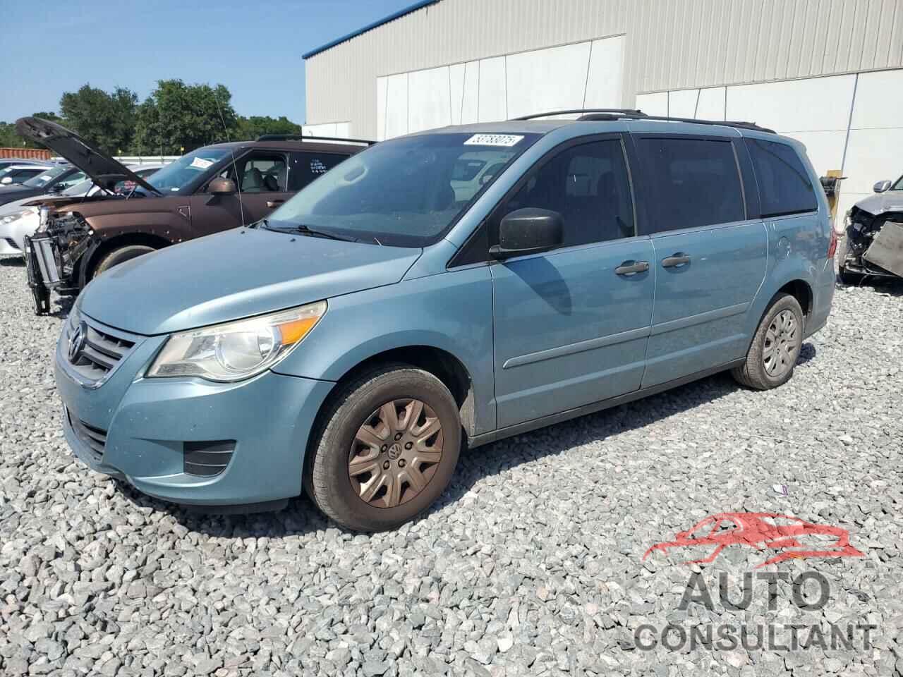 VOLKSWAGEN ROUTAN 2009 - 2V8HW44109R558997