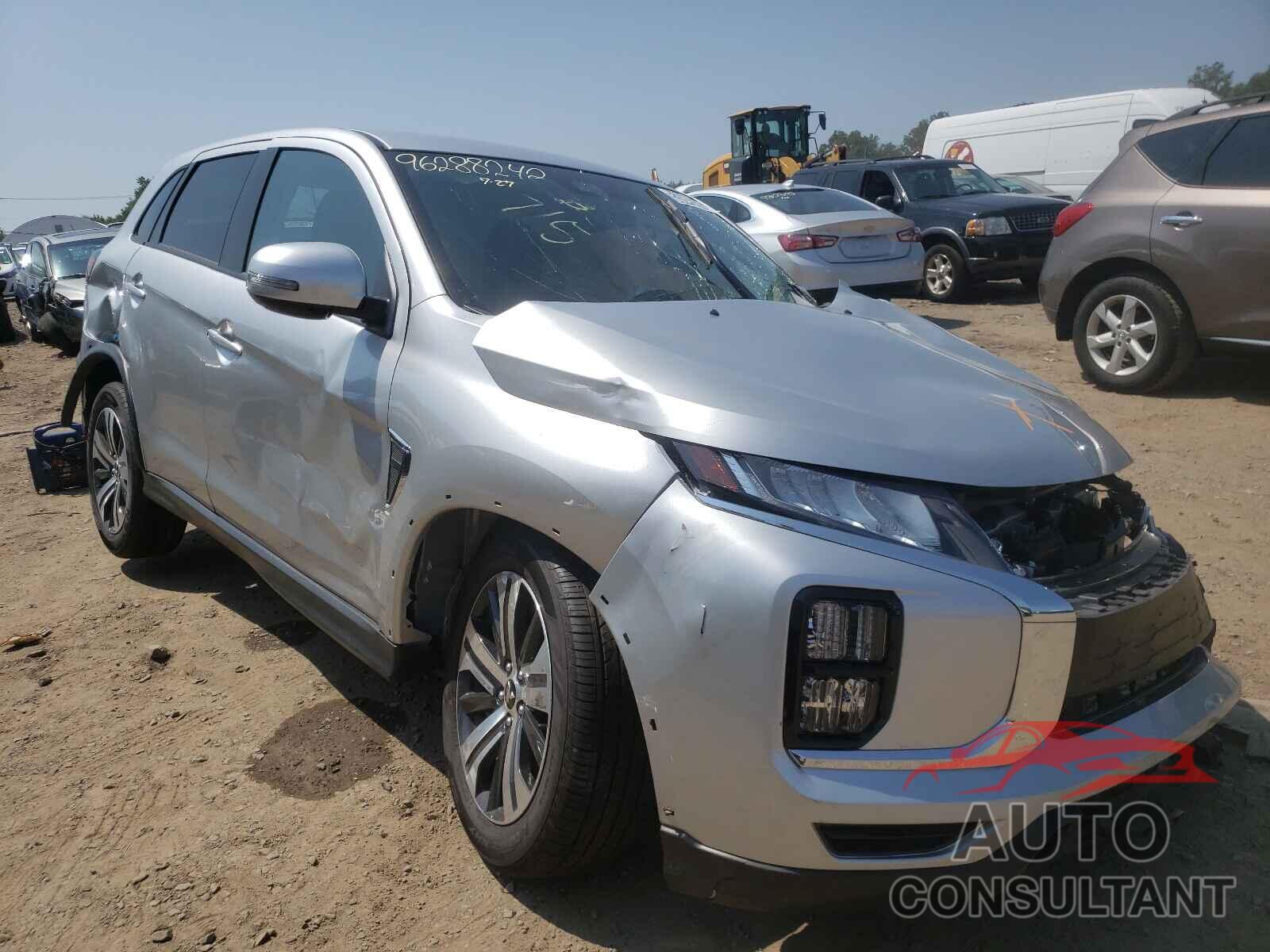 MITSUBISHI OUTLANDER 2021 - JA4ARUAUXMU013205
