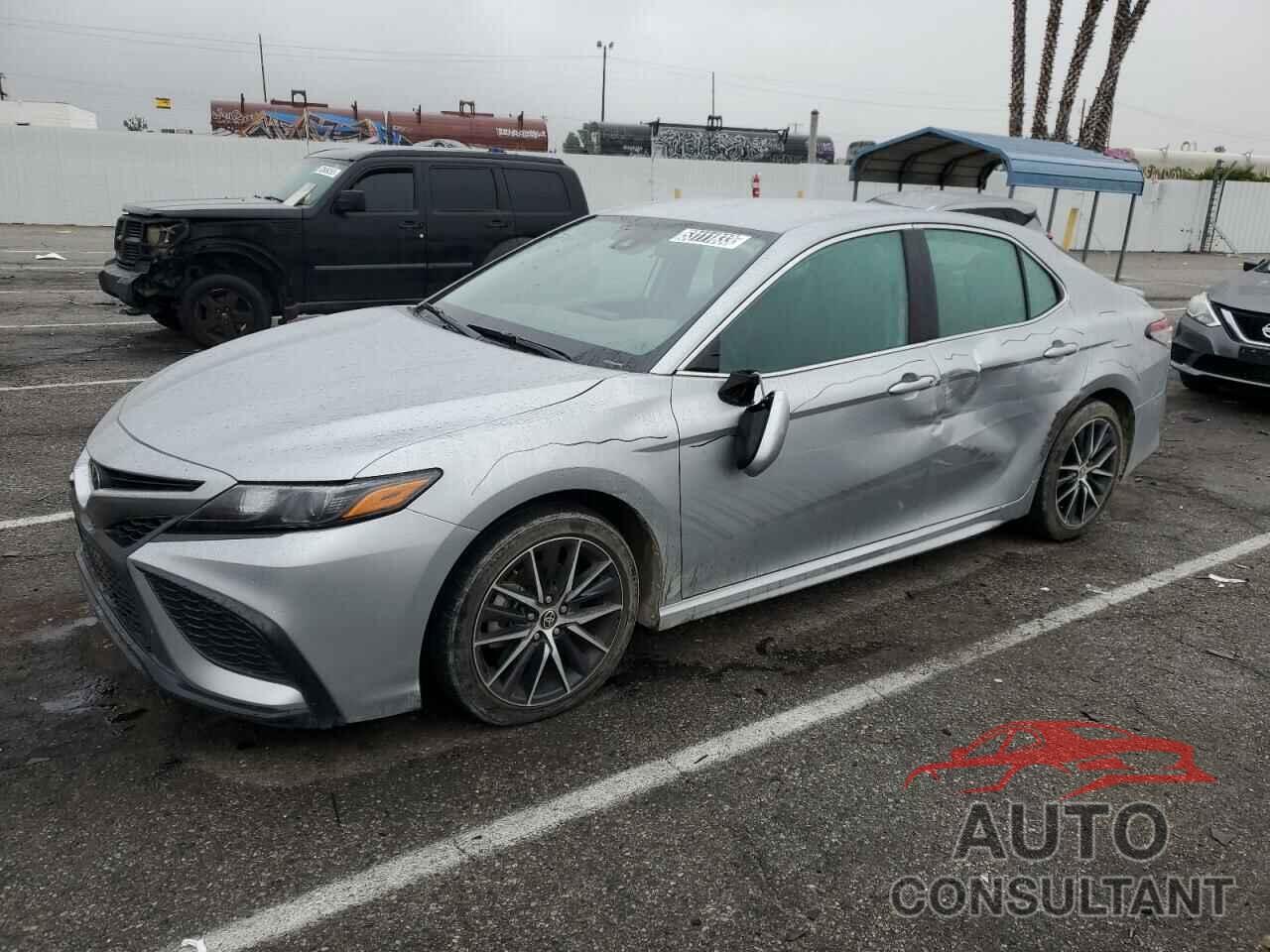 TOYOTA CAMRY 2021 - 4T1G11AK1MU520509