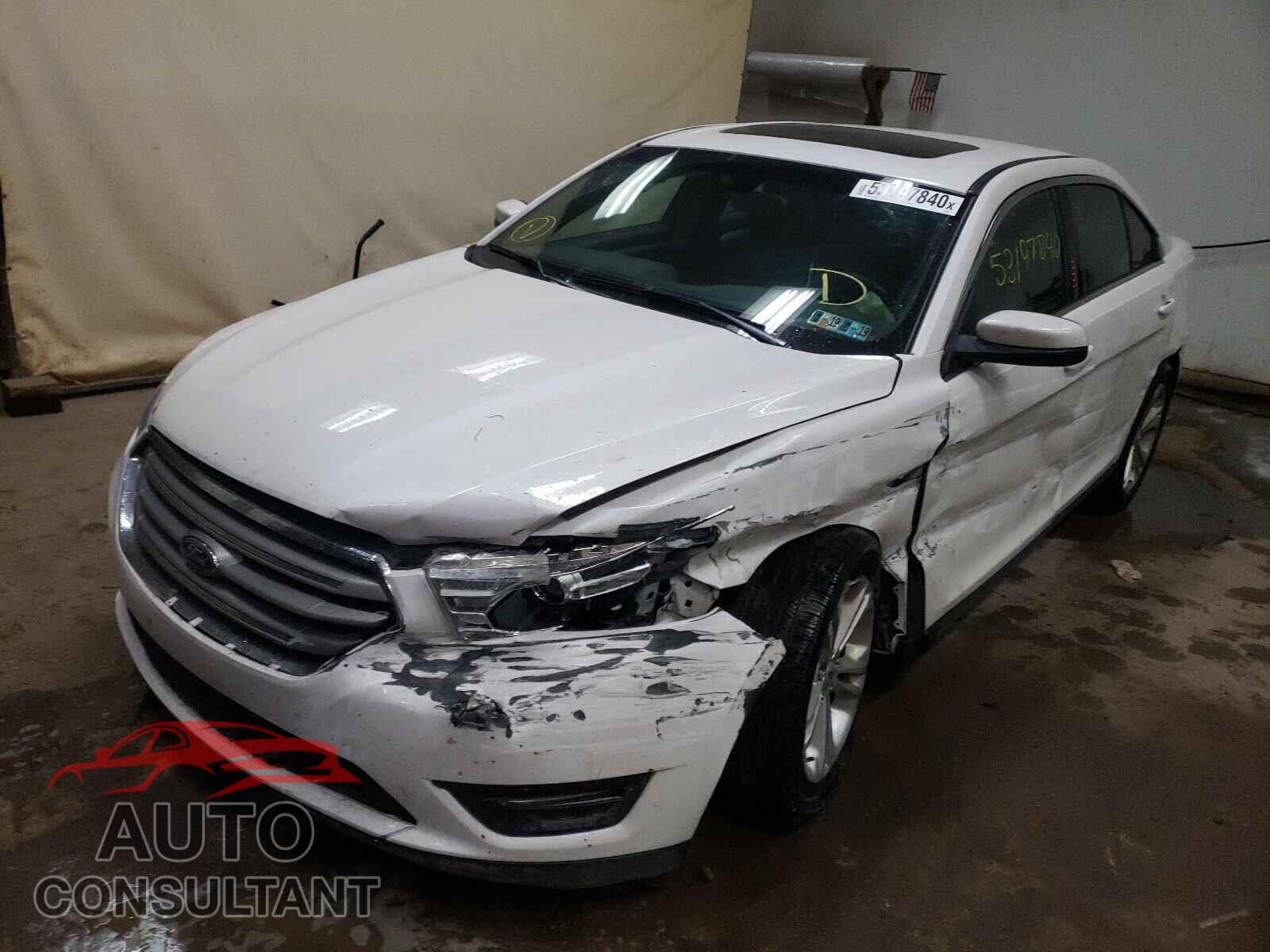 FORD TAURUS 2018 - 1FAHP2H84JG113064