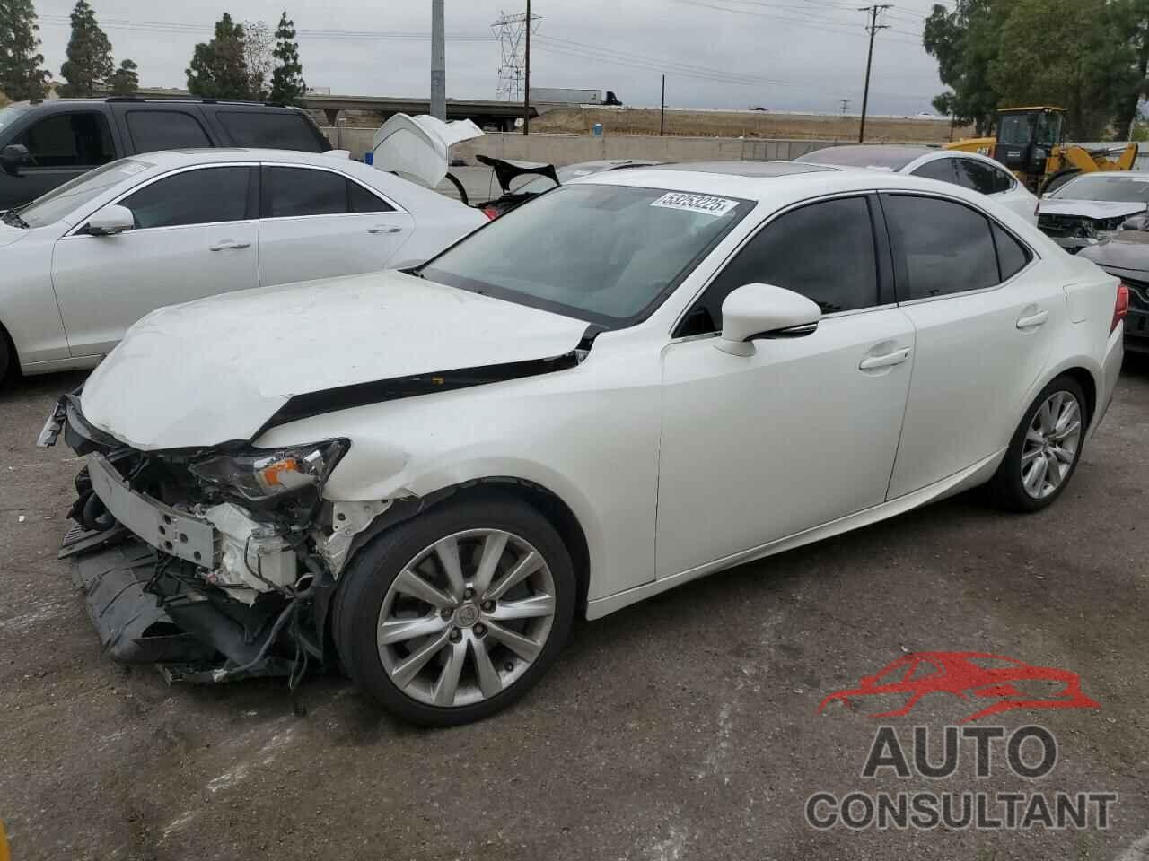 LEXUS IS 2016 - JTHBA1D21G5032913