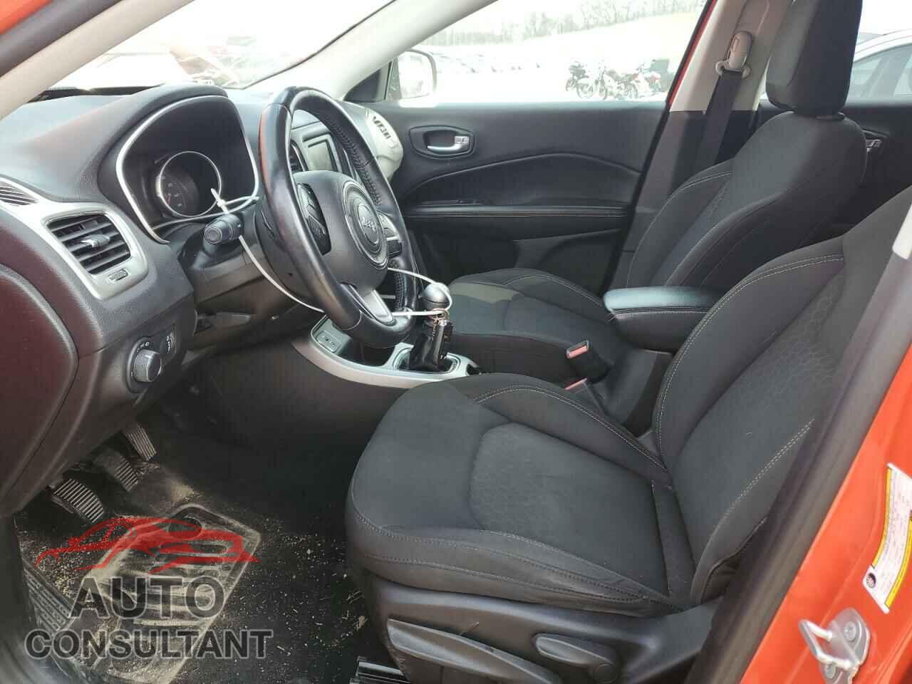 JEEP COMPASS 2017 - 3C4NJCAB9HT669130