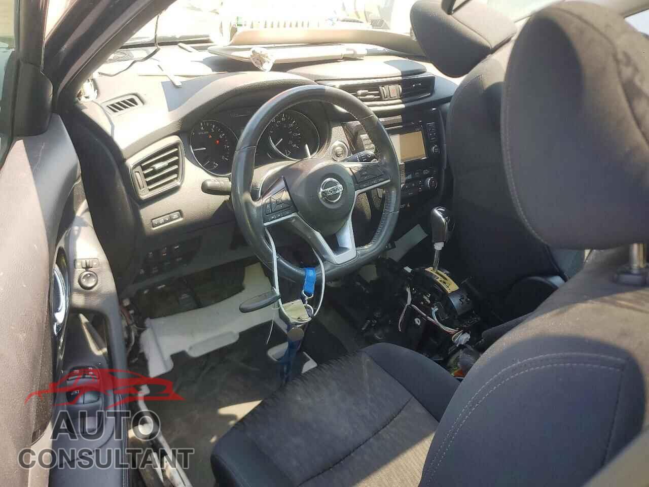 NISSAN ROGUE 2017 - 5N1AT2MV0HC837687