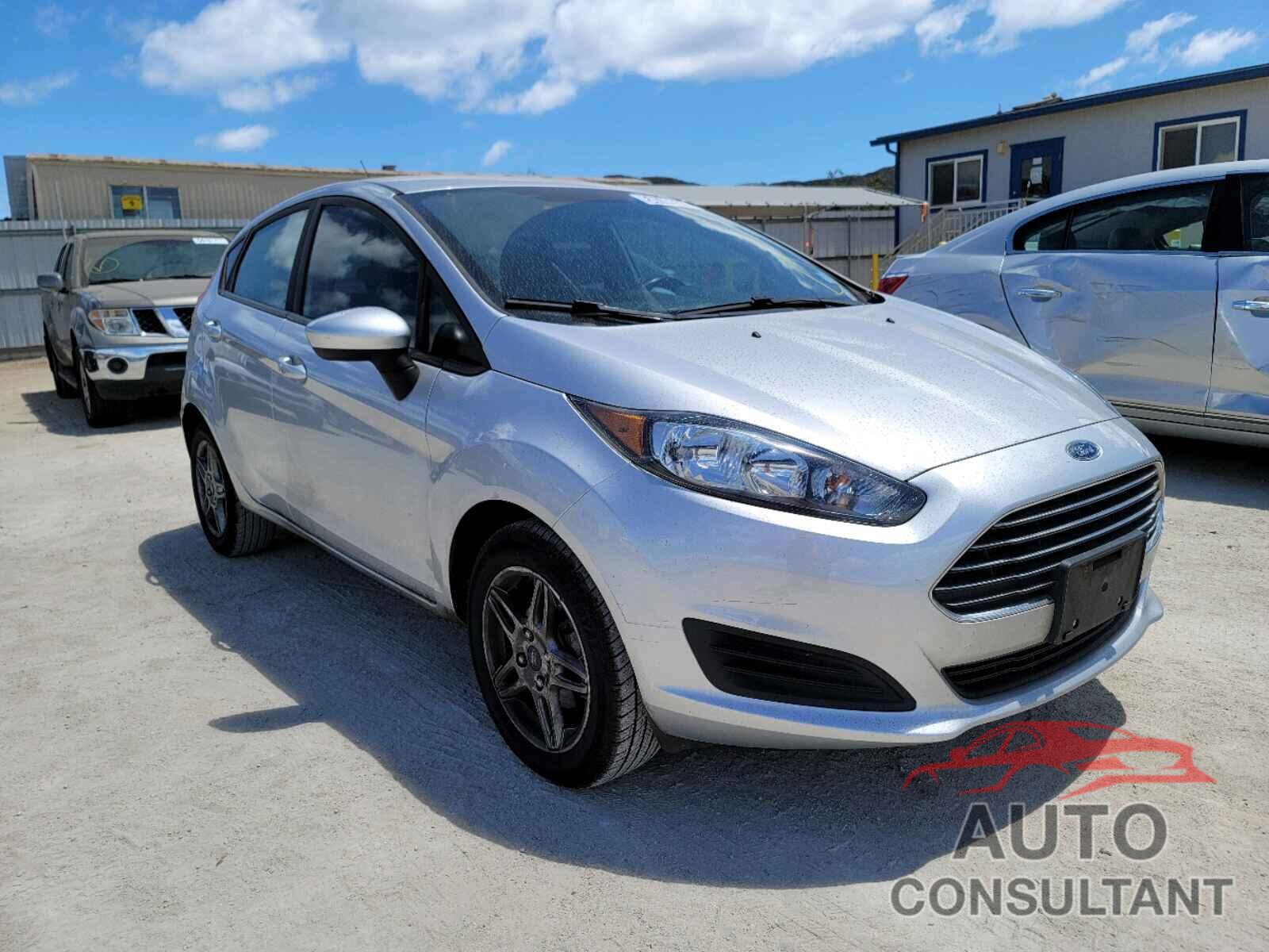 FORD FIESTA 2019 - 3FADP4EJ2KM102489