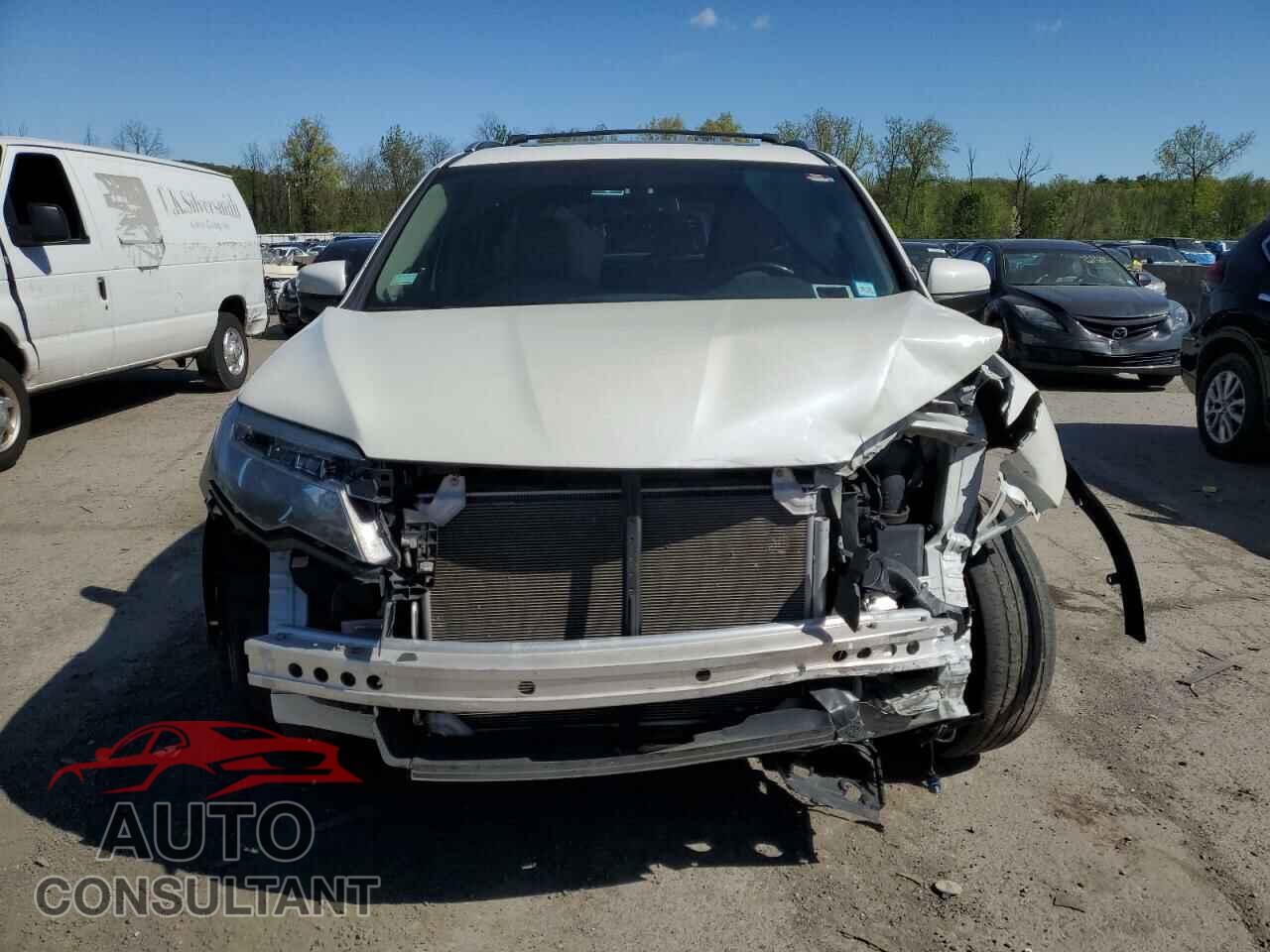 HONDA PILOT 2018 - 5FNYF6H50JB032308