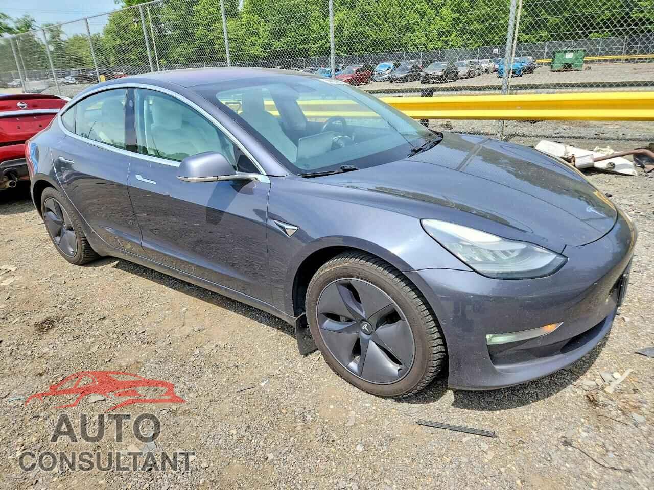 TESLA MODEL 3 2018 - 5YJ3E1EB8JF170205