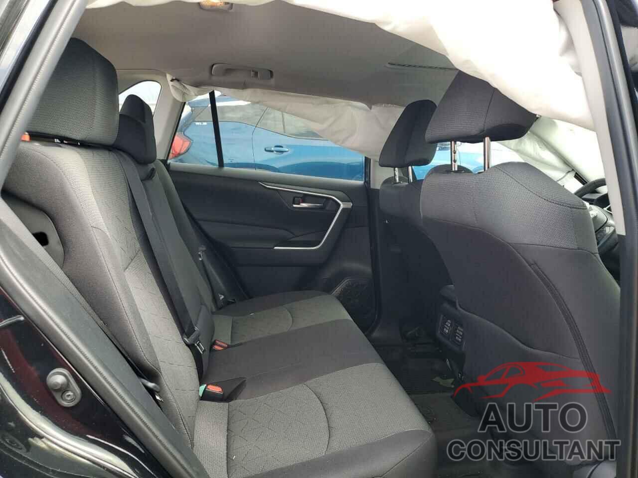 TOYOTA RAV4 2021 - 2T3P1RFV1MC240468