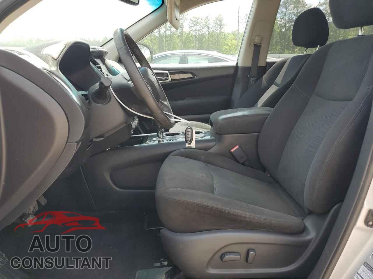 NISSAN PATHFINDER 2015 - 5N1AR2MN4FC649069