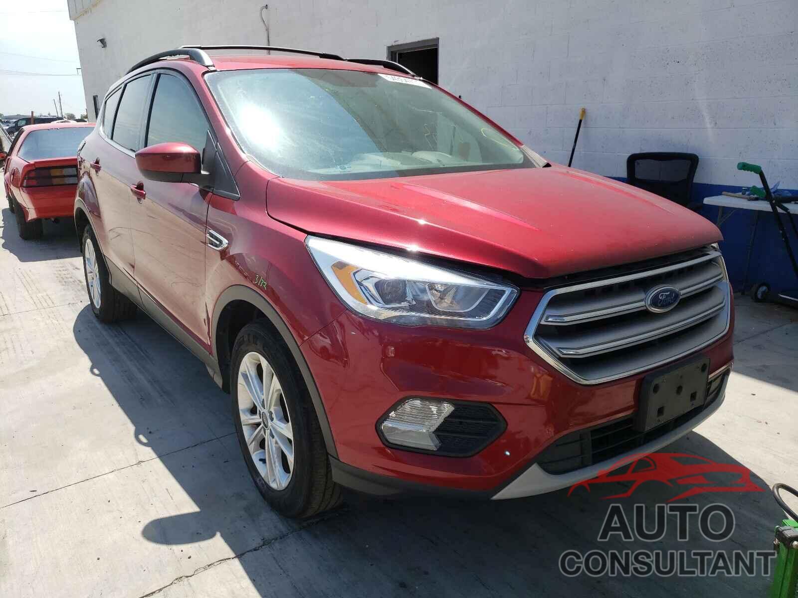 FORD ESCAPE 2017 - 1FMCU9GD3HUC27701
