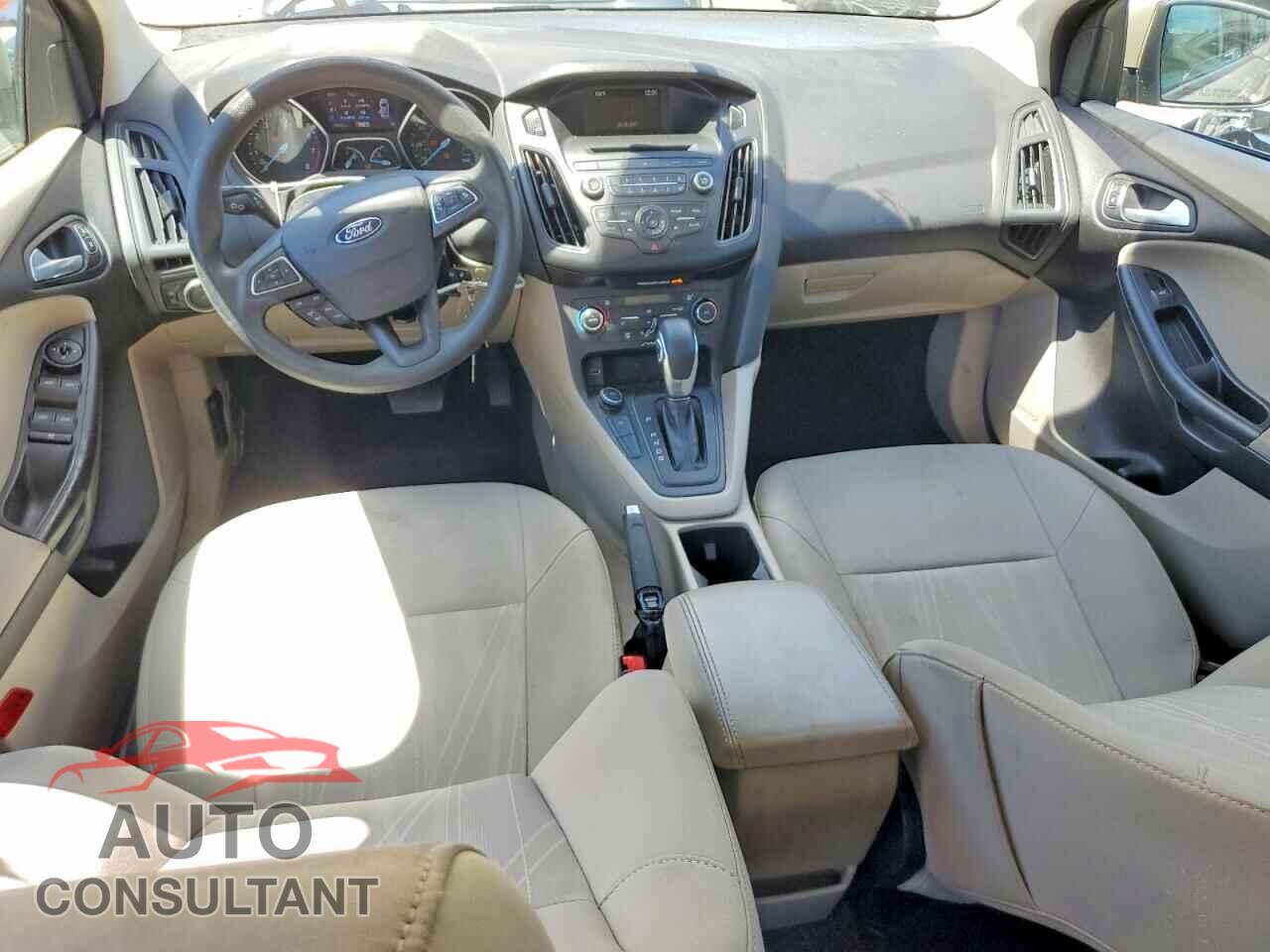 FORD FOCUS 2017 - 1FADP3FE5HL241182