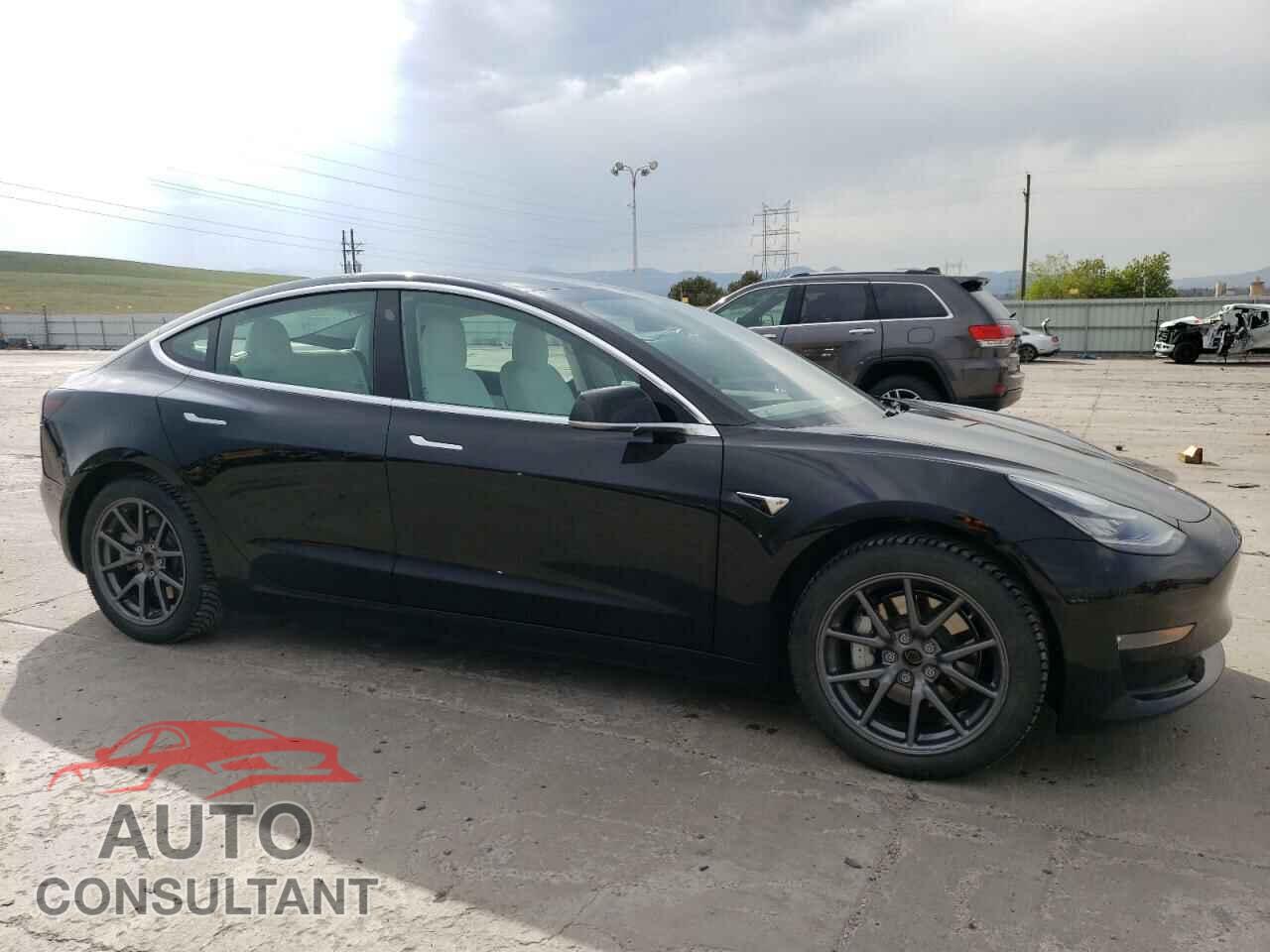 TESLA MODEL 3 2020 - 5YJ3E1EB6LF769672