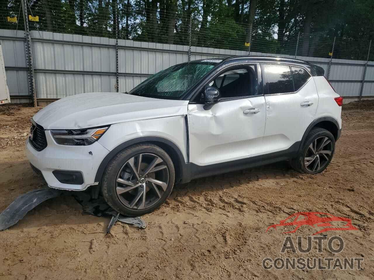 VOLVO XC40 2021 - YV4162UM6M2587923