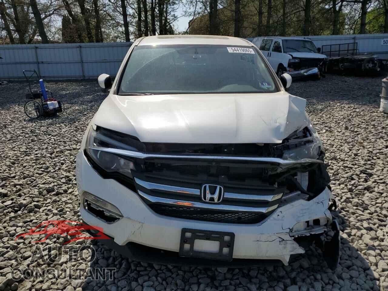 HONDA PILOT 2016 - 5FNYF6H59GB016889