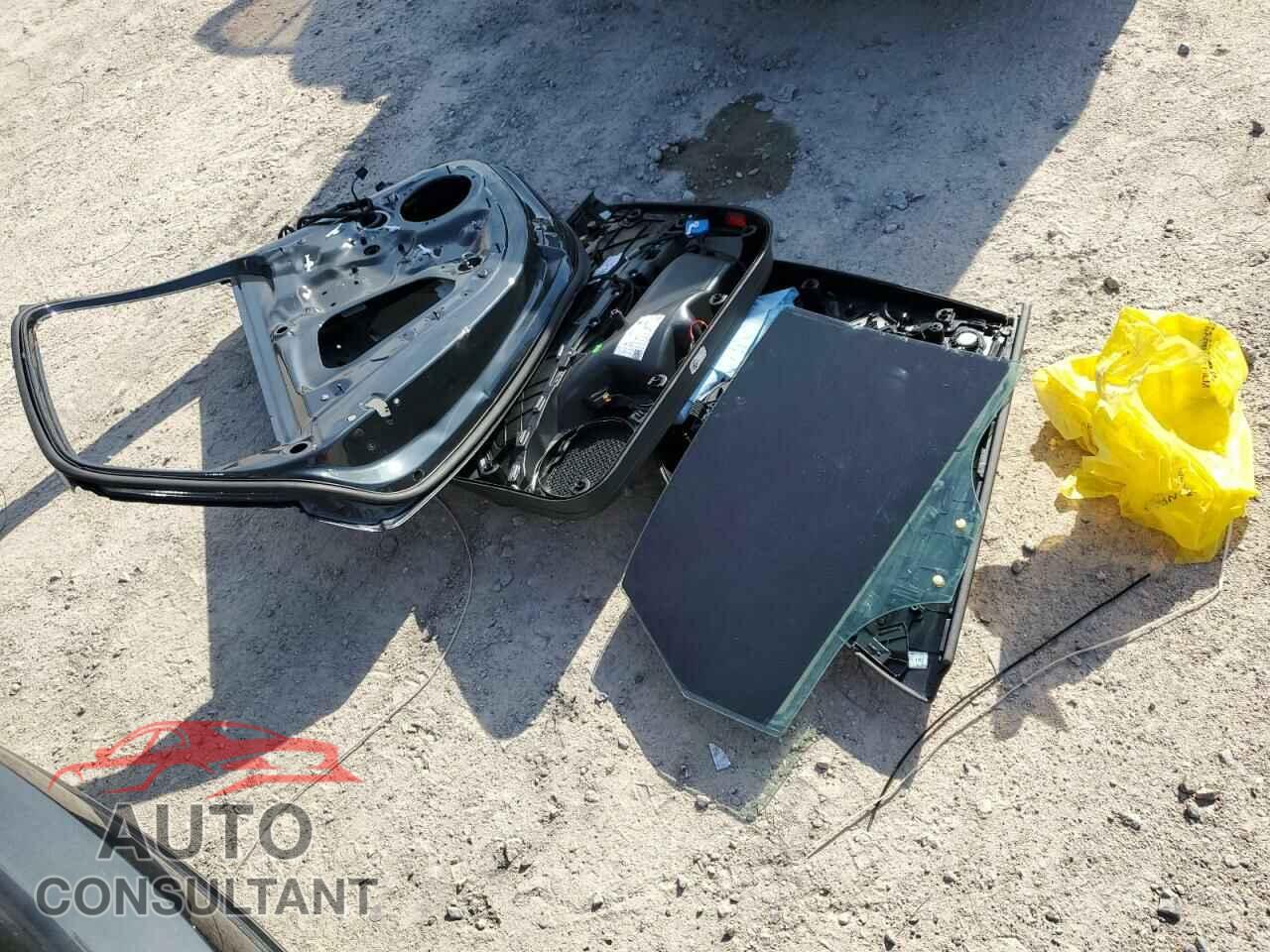 AUDI A4 2018 - WAUKMAF43JA087074