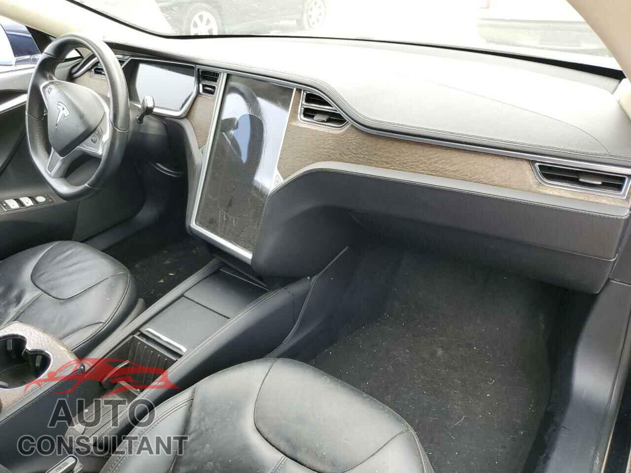 TESLA MODEL S 2013 - 5YJSA1CG3DFP03880