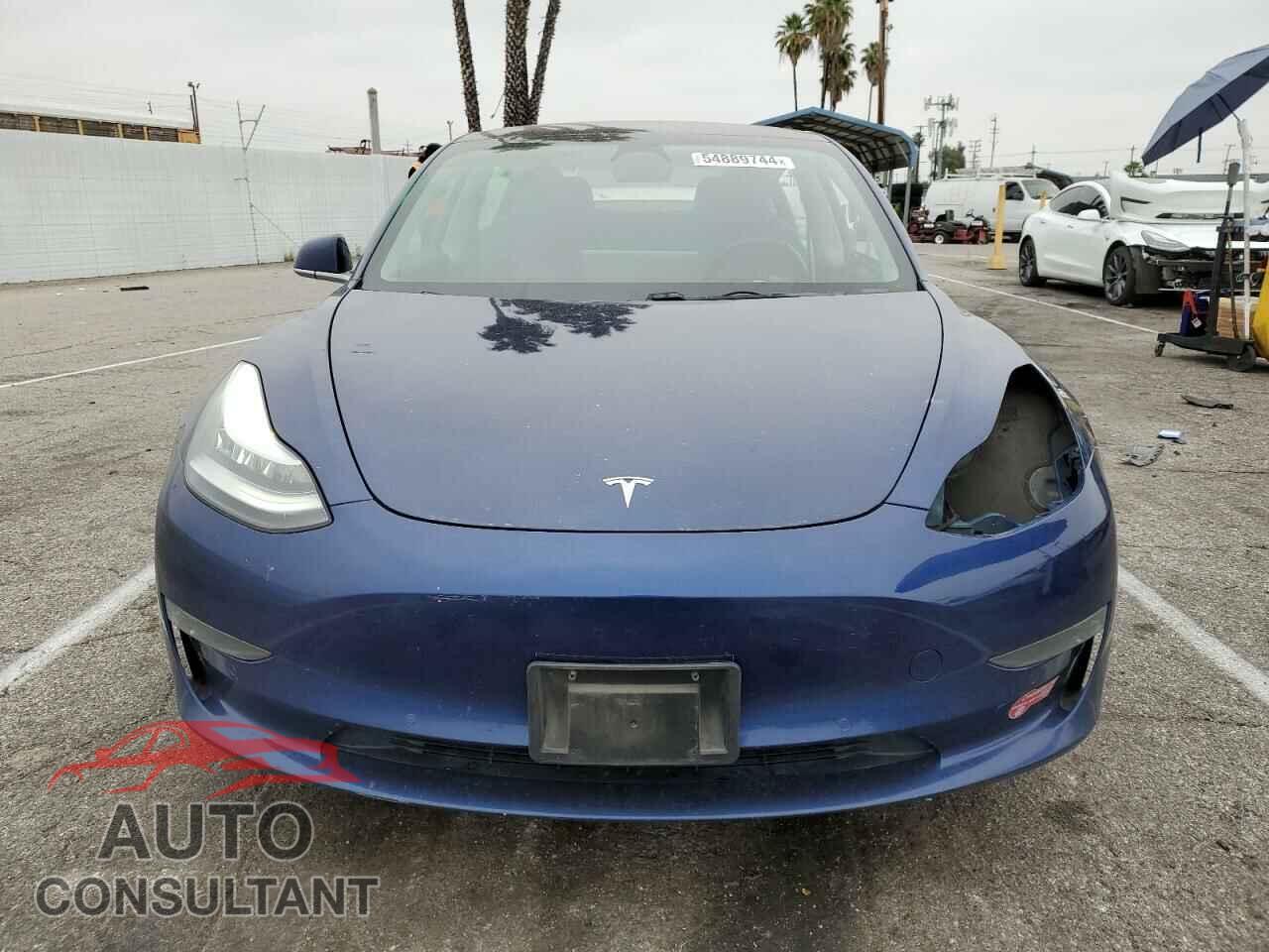 TESLA MODEL 3 2018 - 5YJ3E1EA9JF013743
