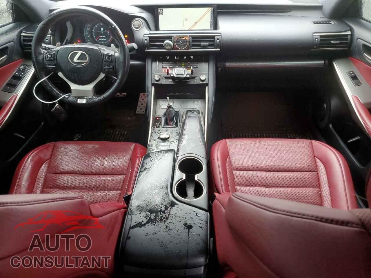 LEXUS IS 2018 - JTHC81D25J5030783