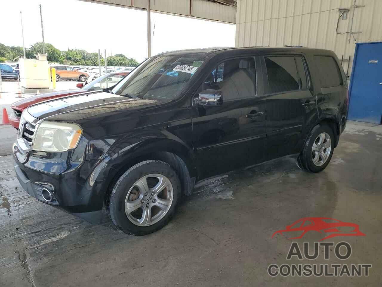 HONDA PILOT 2013 - 5FNYF3H51DB008070
