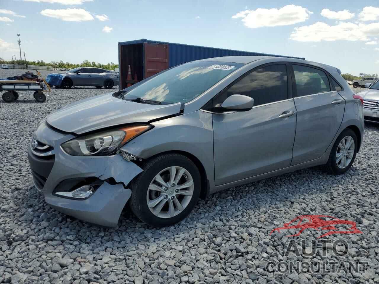 HYUNDAI ELANTRA 2013 - KMHD35LE0DU022152