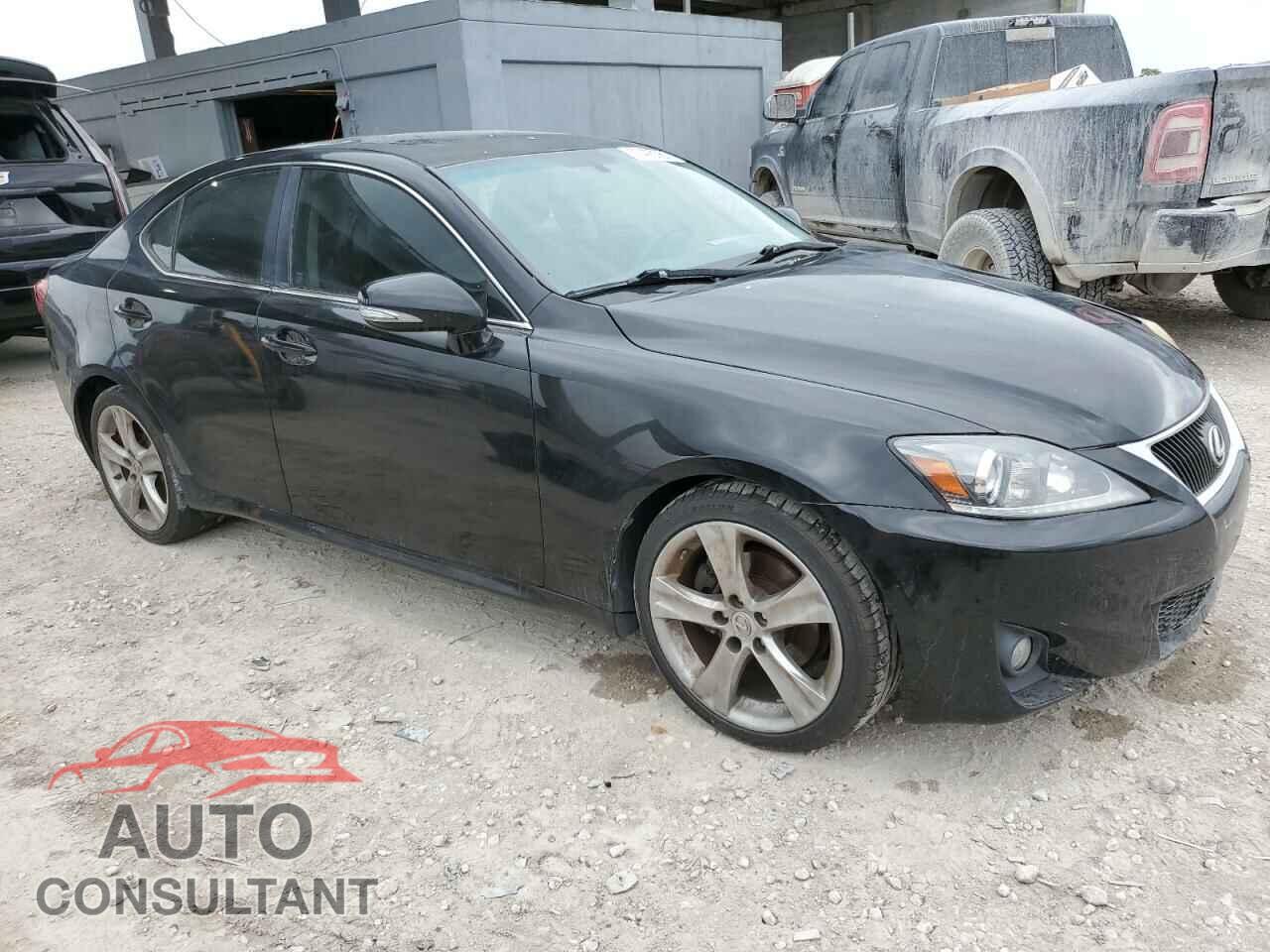LEXUS IS 2011 - JTHBF5C23B5138637