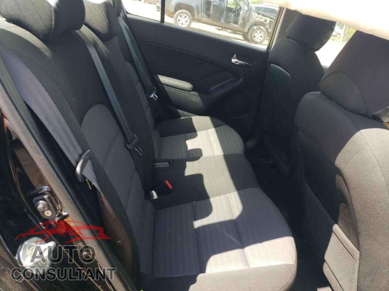 KIA FORTE 2017 - 3KPFL4A78HE110236