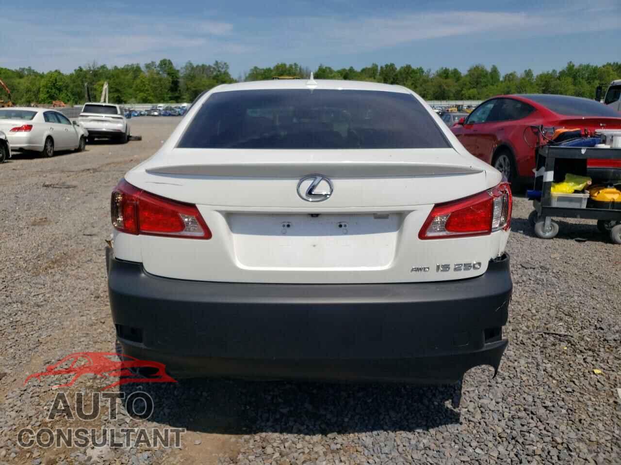 LEXUS IS 2013 - JTHCF5C2XD5062048