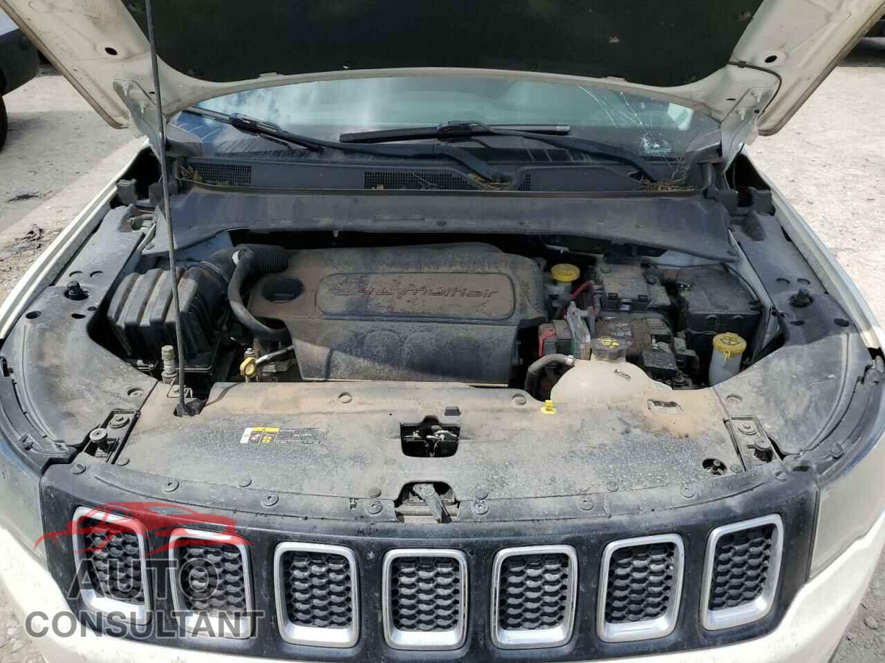 JEEP COMPASS 2018 - 3C4NJDCB3JT401411
