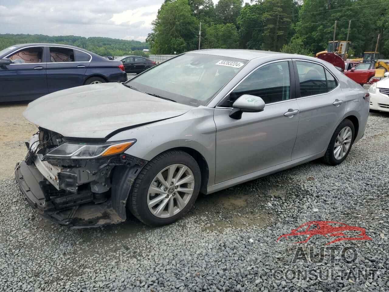 TOYOTA CAMRY 2021 - 4T1C11AK0MU451908