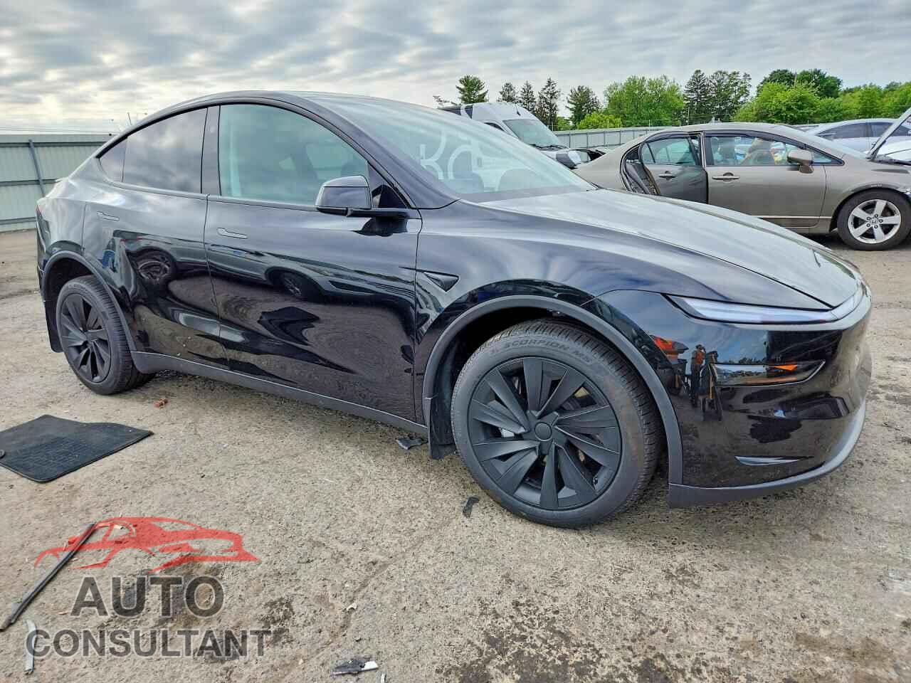 TESLA MODEL Y 2026 - 7SAYGDEEXTA477602