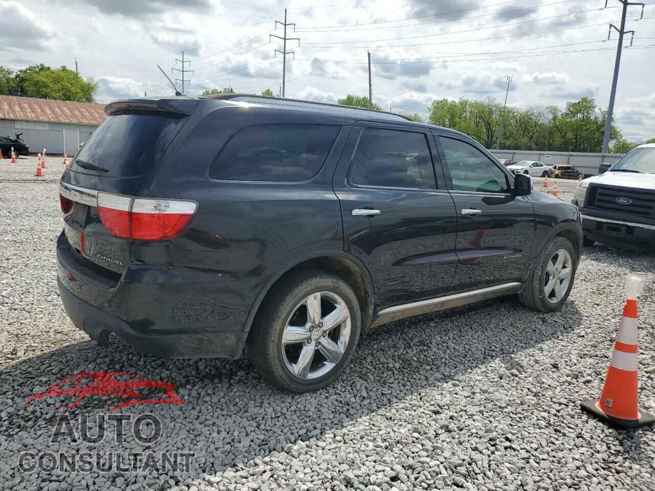 DODGE DURANGO 2013 - 1C4SDJET1DC678752