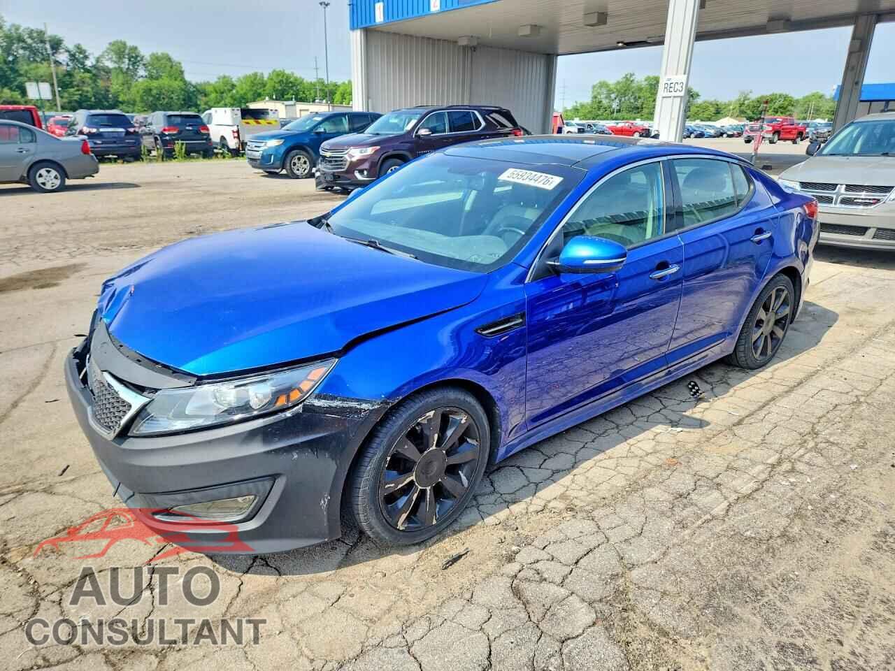 KIA OPTIMA 2011 - KNAGR4A66B5152026
