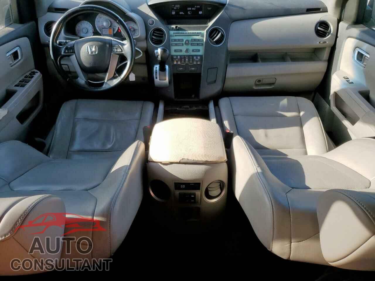 HONDA PILOT 2011 - 5FNYF3H53BB008133