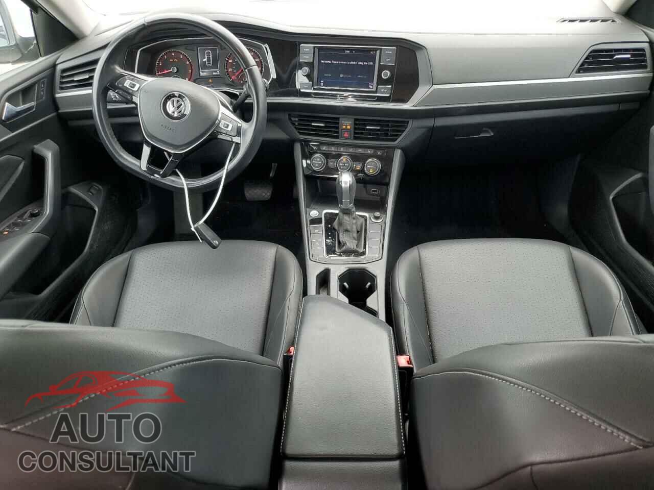 VOLKSWAGEN JETTA 2019 - 3VWC57BU1KM242543