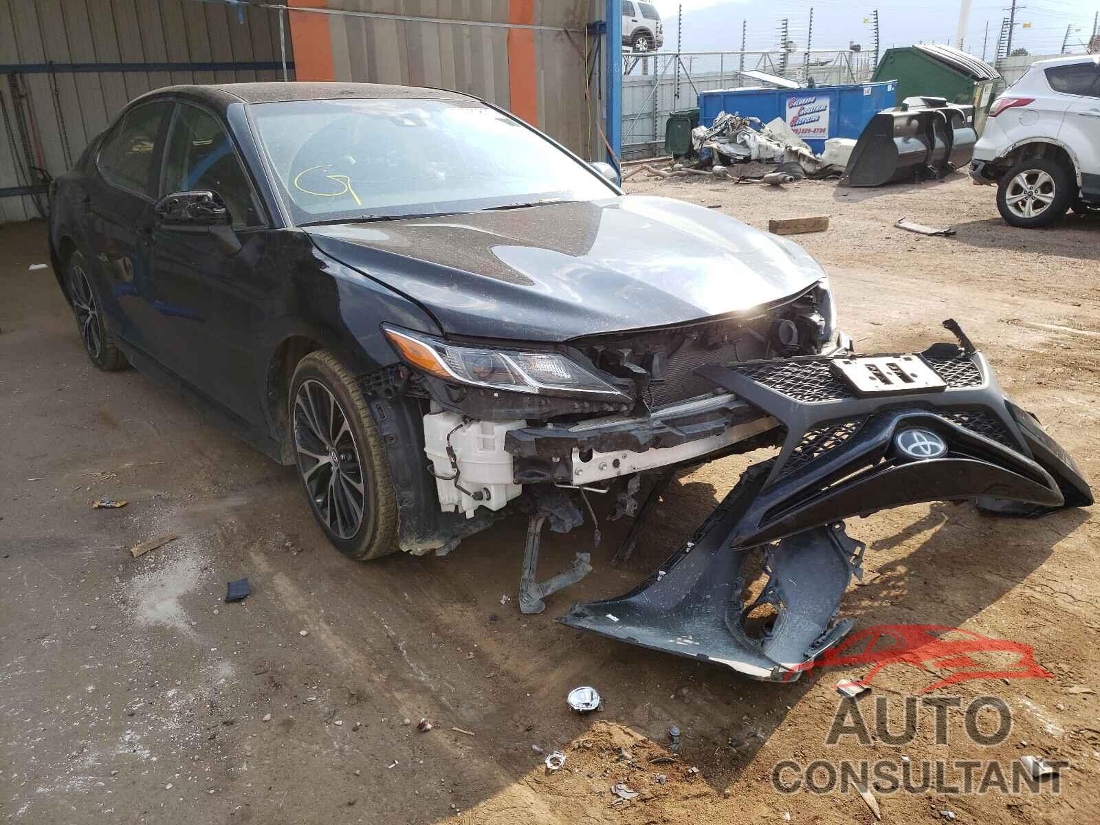 TOYOTA CAMRY 2018 - JTNB11HK1J3030301