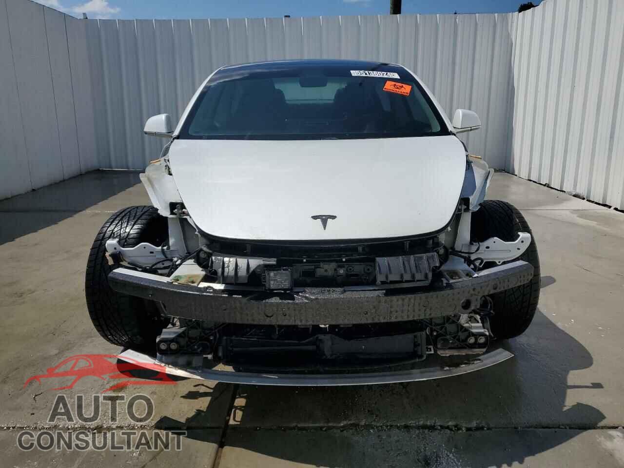 TESLA MODEL 3 2019 - 5YJ3E1EA4KF464712