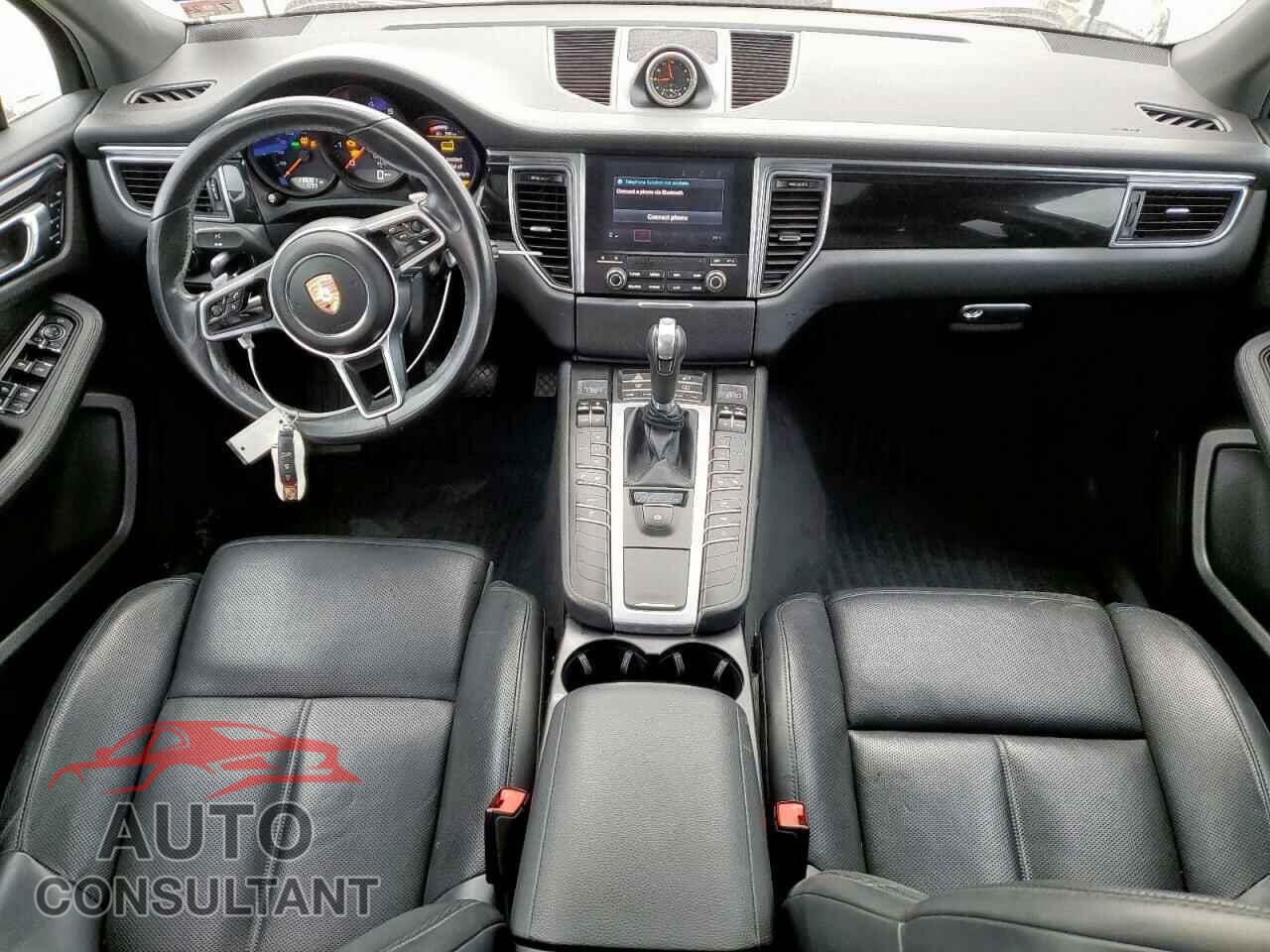 PORSCHE MACAN 2018 - WP1AA2A54JLB10197