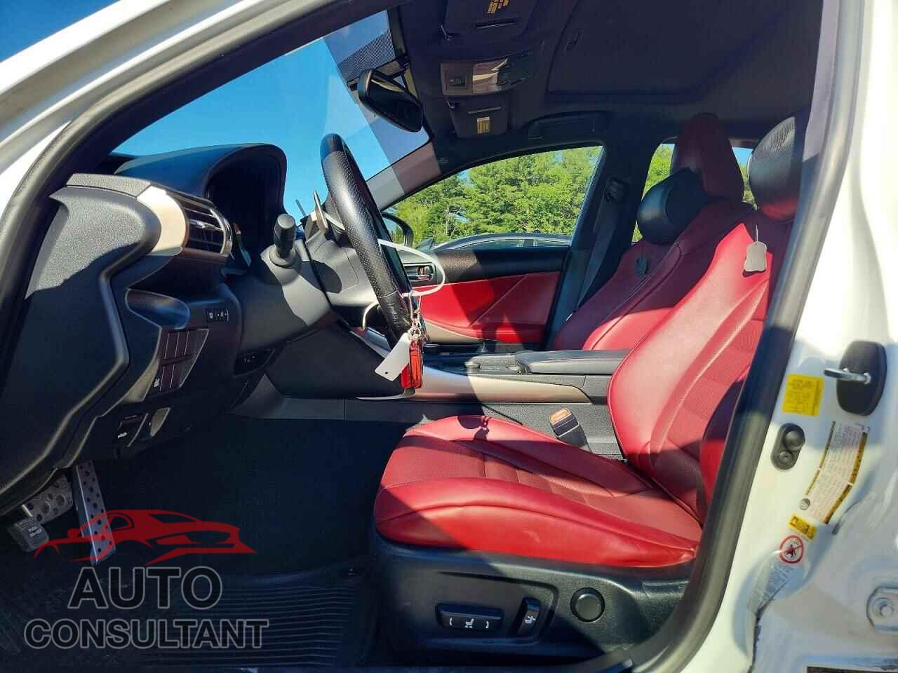 LEXUS IS 2016 - JTHCM1D27G5010118