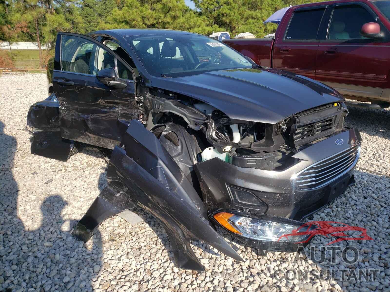 FORD FUSION 2020 - 3FA6P0HD3LR155357